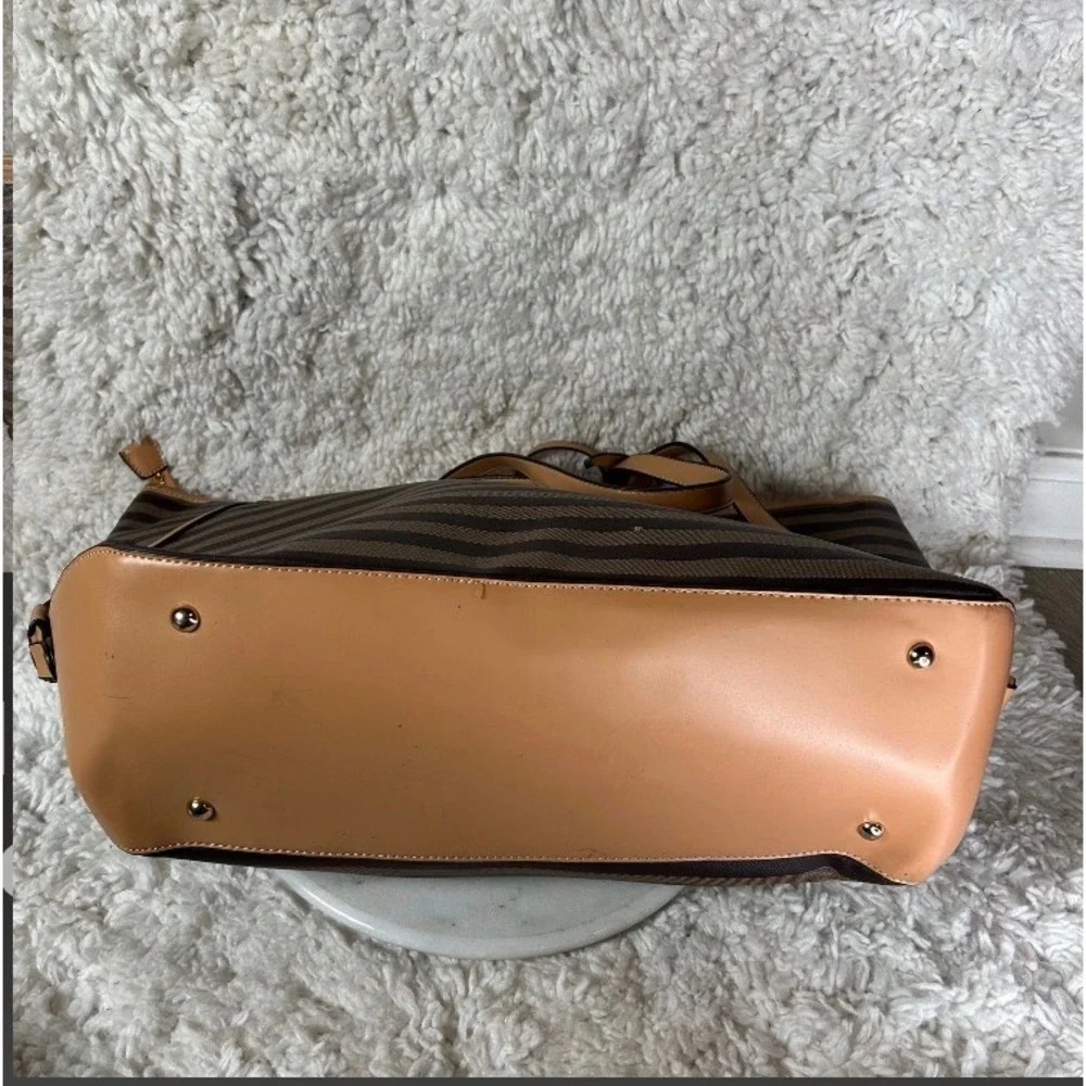Adrienne Vittadini Brown Striped Tote Bag Tan Trim Gold Tone Hardware Charm